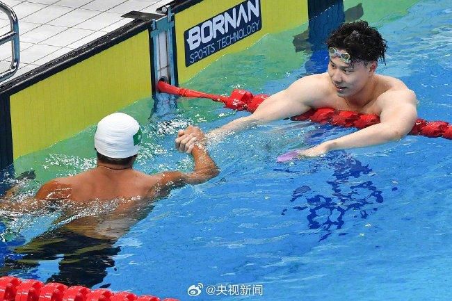 ;团结、紧张、严肃、活泼;退退出机制很关键，因为这涉及到投资人前期所有支出的收益，我们一般的涉及的投资周期大体在2年，之前执行过的项目大都是1.5+0.5